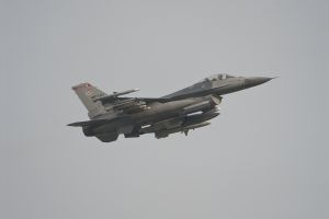 aviano june 18 2011 oup562 f 16cm 91 0359 77thfs 20thfw shaw afb south carolina aviano june 18 2011 oup562 f 16cm 91 0359 77thfs 20thfw shaw afb south carolina